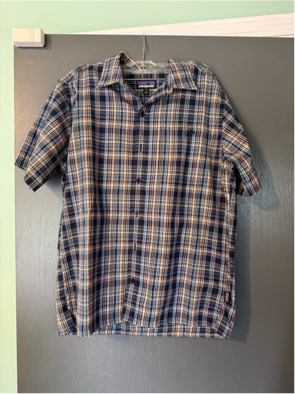 Men's Patagonia Blue Beige Plaid Casual Button Down Shirt M